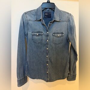 American Eagle Outfitters Denim Shirt